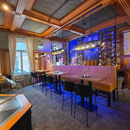 Porta Nigra Victus Hotel *